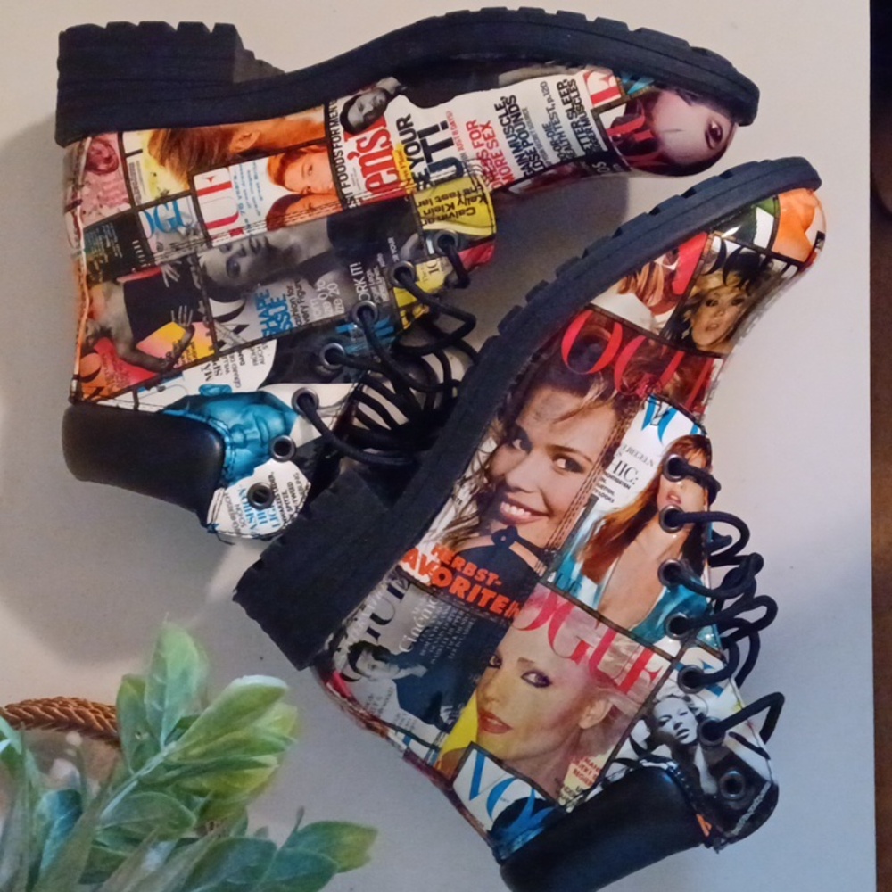 Shoe Republic LA Magazine Cover Multicolor Print Ankle Boots* SZ 8 - Picture 8 of 9